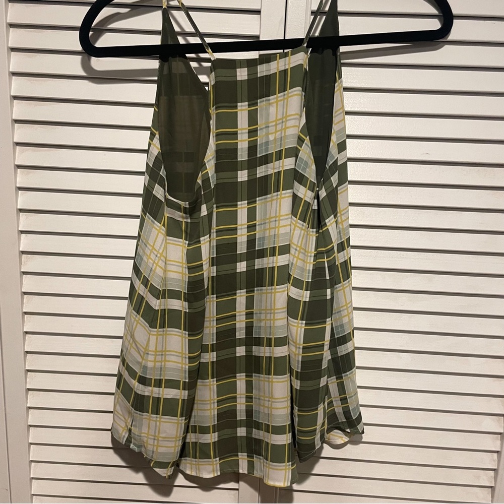 Green Racerback Top - Picture 3 of 4